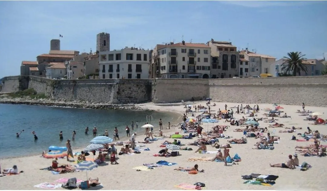 Grand Studio Vue Mer A Antibes France